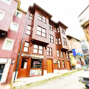 Hotel Qonaq &